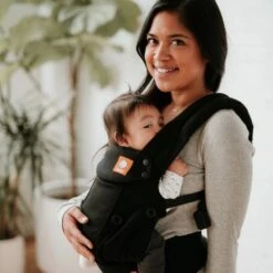 Tula Explore Draagzak Coast Urbanista -Winkel Voor Babyreisartikelen black newborn carrier 1024x1024 2x a484