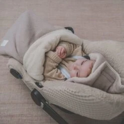 Koeka Denver Teddy Voetenzak Clay -Winkel Voor Babyreisartikelen koeka denver teddy voetenzak clay 3 1c27