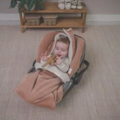 Koeka Oddi Teddy Voetenzak Soft Earth -Winkel Voor Babyreisartikelen koeka oddi teddy voetenzak soft earth 3 adc5