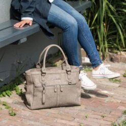 Little Company Monaco Braided Luiertas Taupe -Winkel Voor Babyreisartikelen little company monaco braided luiertas taupe 1 3 6715