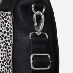 Mozz Bags Wild Ones Luiertas Silver Dots 11 Mozz Bags Wild Ones Luiertas Silver Dots -Winkel Voor Babyreisartikelen mozz bags wild ones luiertas silver dots 2 2f20