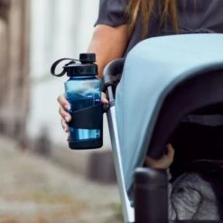 Thule Spring Cup Holder -Winkel Voor Babyreisartikelen thule spring cup holder 1 15d3